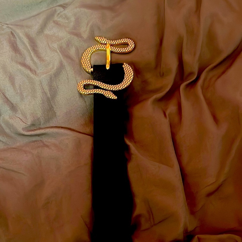 Brand new womens belt